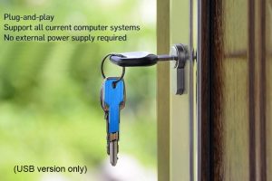 Example of USB used on a key ring in door